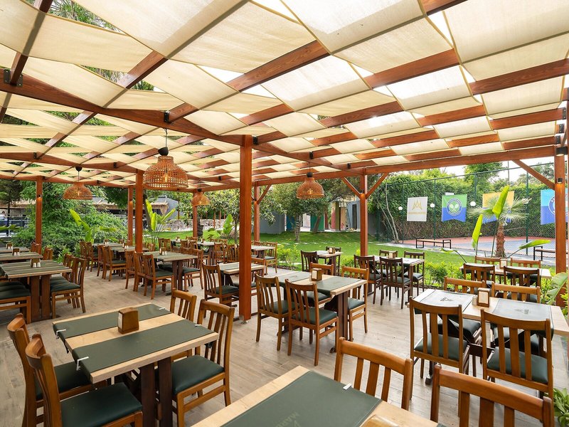 Marbel Hotel by Palm Wings 31