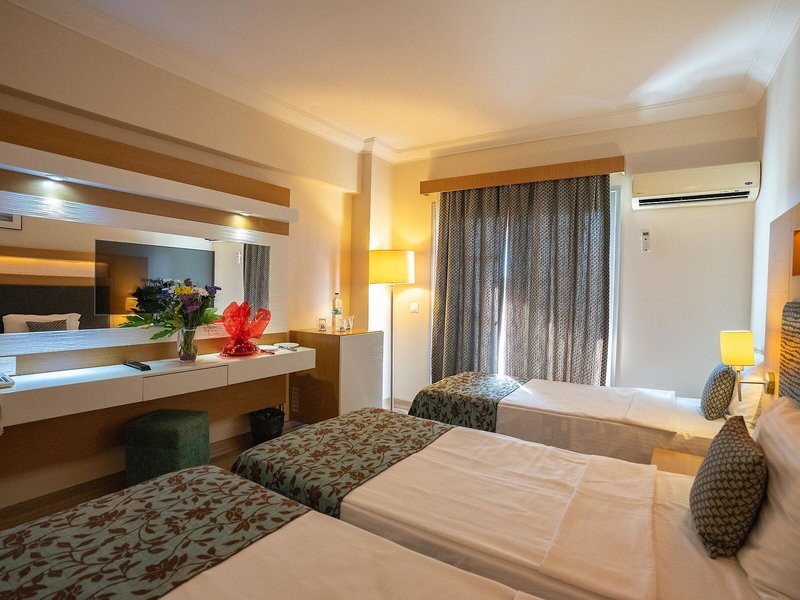 Marbel Hotel by Palm Wings 48