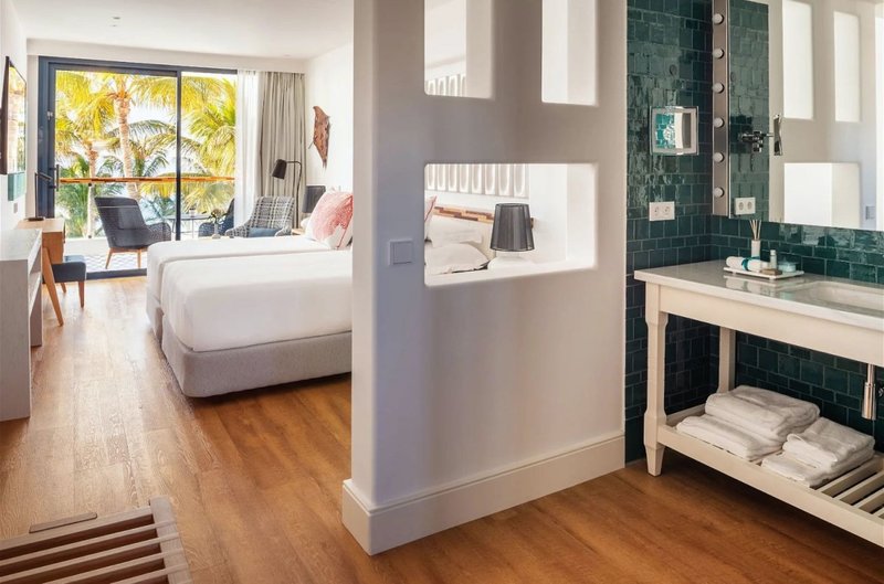 Hotel Fariones 26