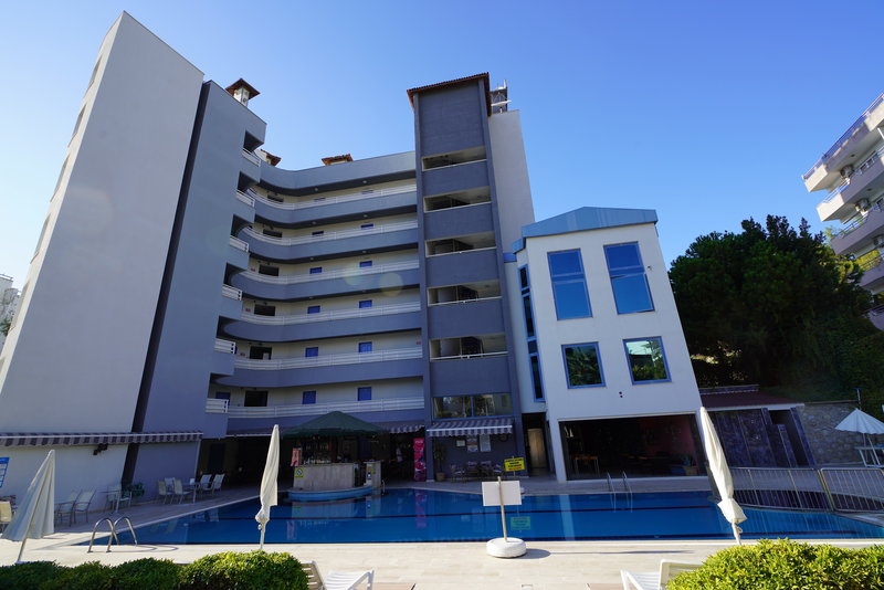 Happy Apart Hotel 1