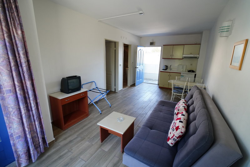 Happy Apart Hotel 8