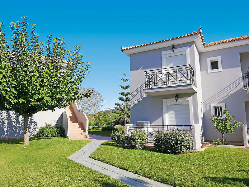 Astra Village Hotel & Suites 7