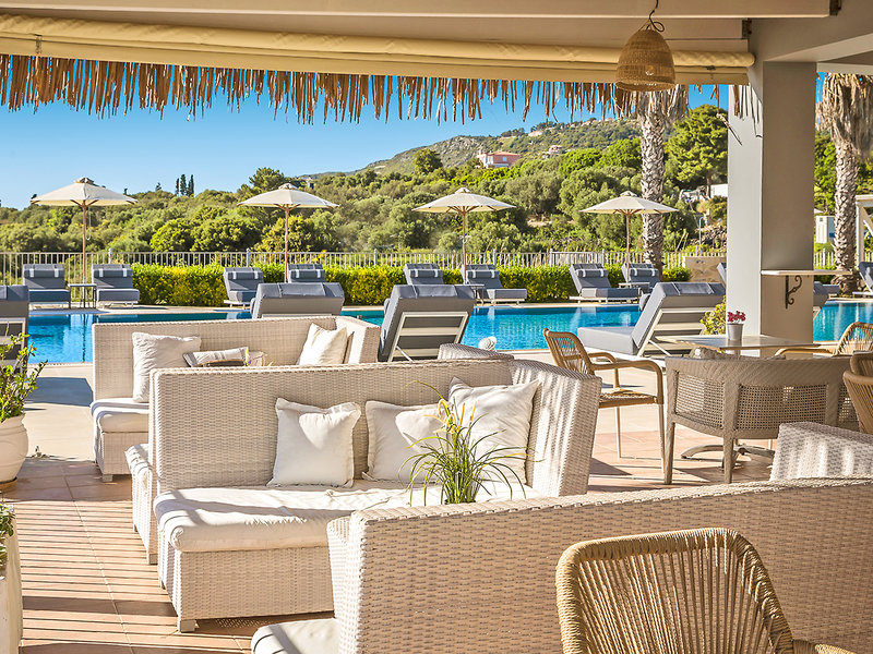 Astra Village Hotel & Suites 8