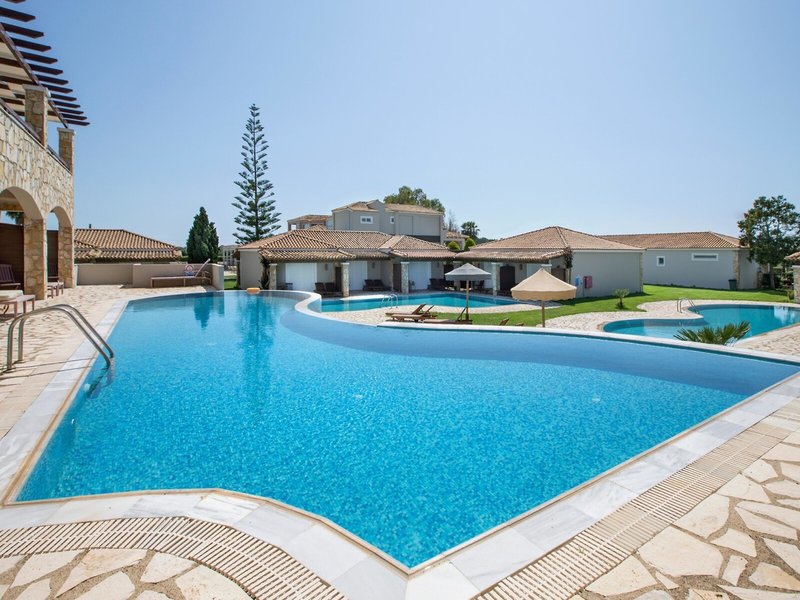 Olympia Golden Beach Resort & Spa 3