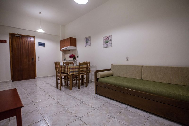 Ammoudi Hotel 10