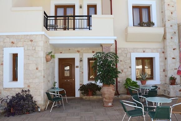 Apollo City Hotel 3