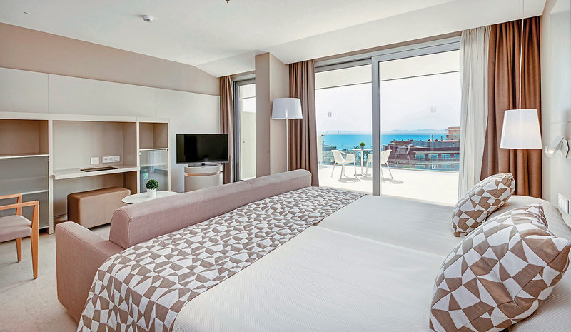 Hipotels Gran Playa de Palma 11 - Room Example