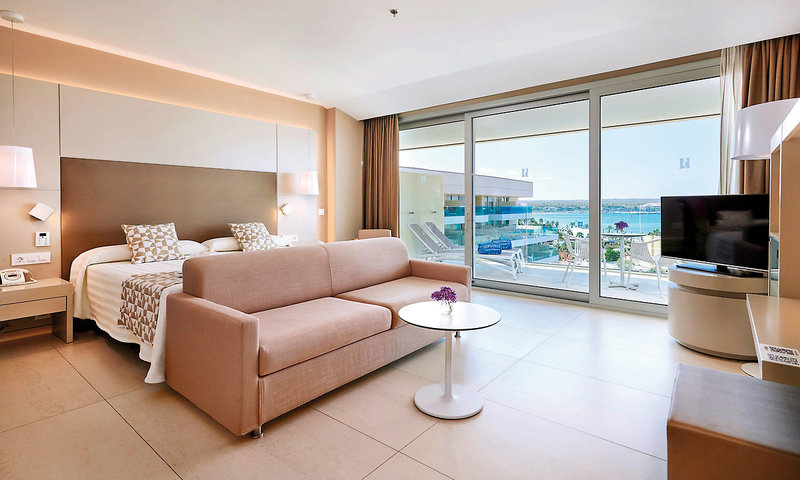 Hipotels Gran Playa de Palma 12 - Room Example