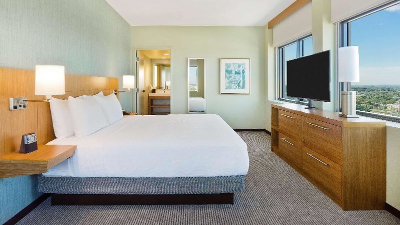 Hyatt Place Boca Raton/Downtown 5