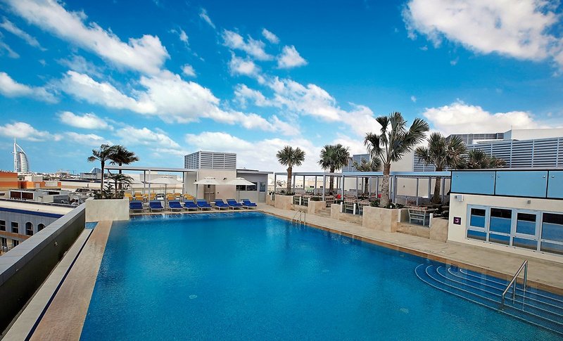 Grand Cosmopolitan Hotel 2