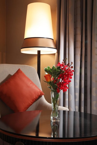Grand Cosmopolitan Hotel 10