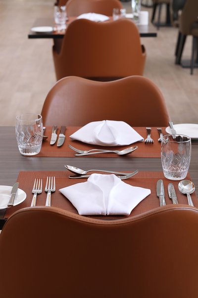 Grand Cosmopolitan Hotel 19
