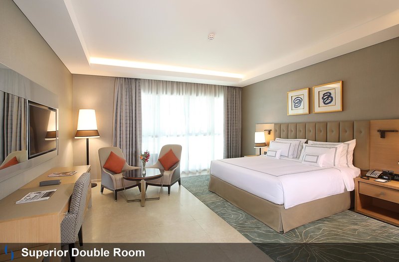 Grand Cosmopolitan Hotel 25