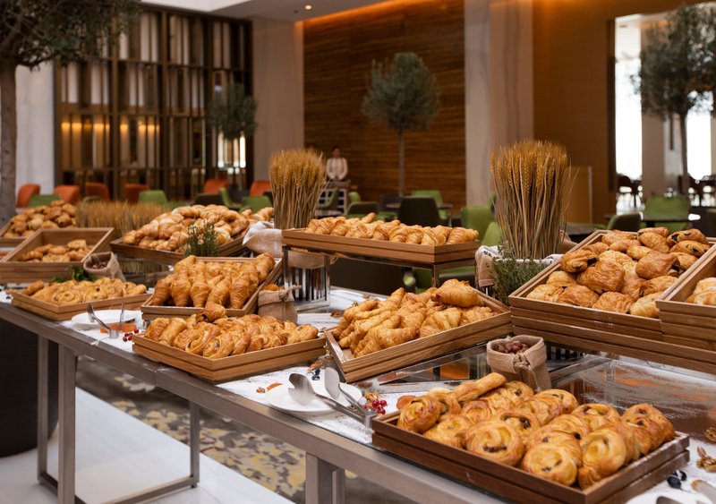 Grand Cosmopolitan Hotel 39