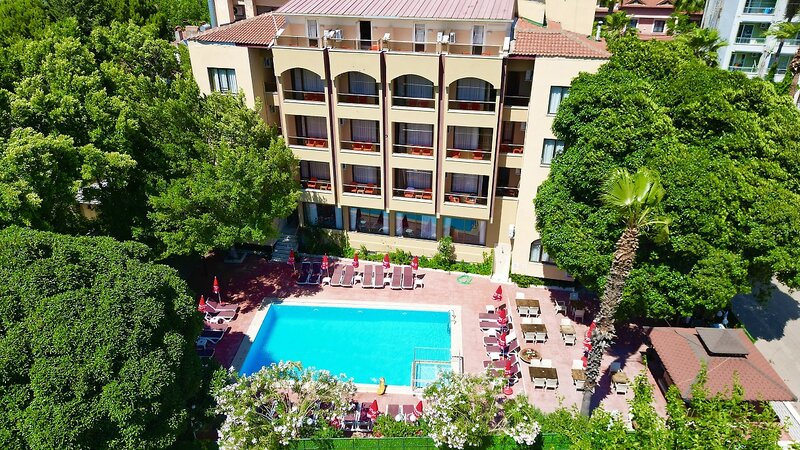 Juniper Hotel 1