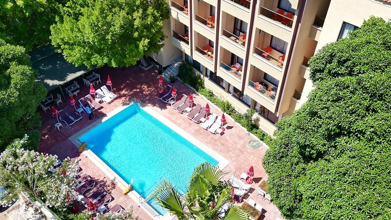 Juniper Hotel 3