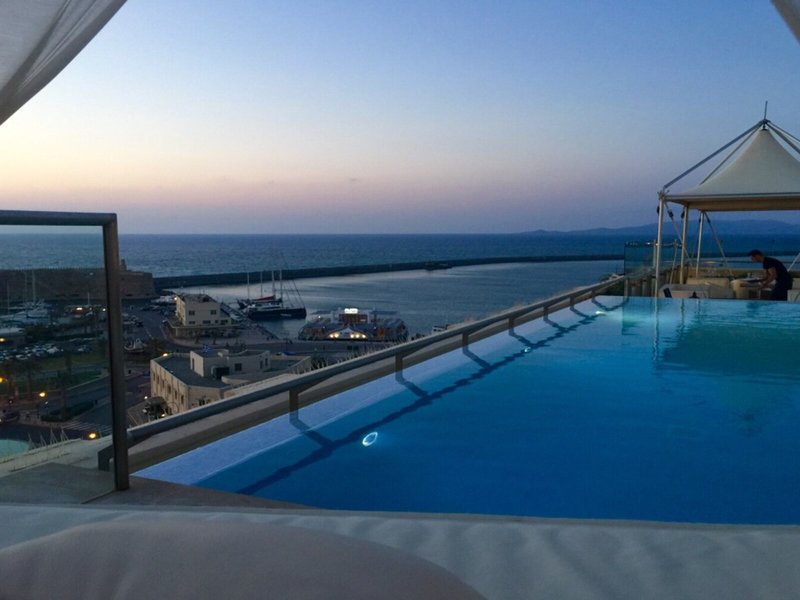 GDM Megaron Luxury 14