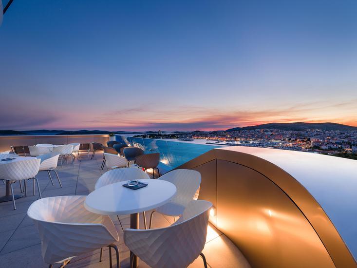 Hotel Olympia Sky 13