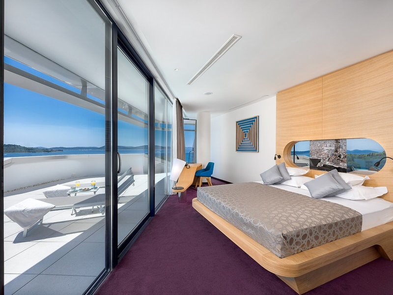 Hotel Olympia Sky 48