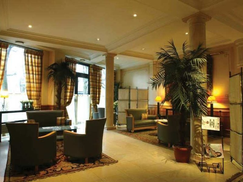 Claret 13 - Restaurant