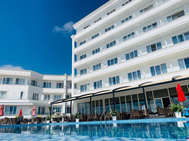 Hotel Elesio 11 - Outdoor Pool