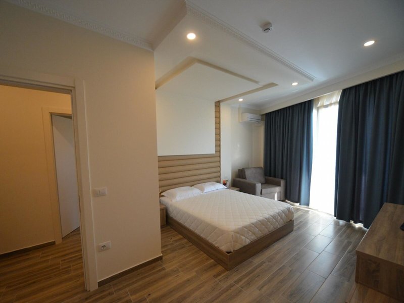 Hotel Elesio 36 - Room Example