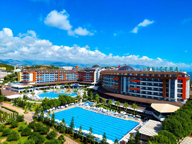 Lonicera Resort & Spa 2 - Outdoor Pool