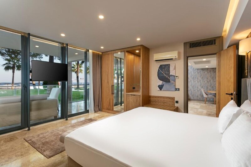 Dobedan World Palace Kemer 80