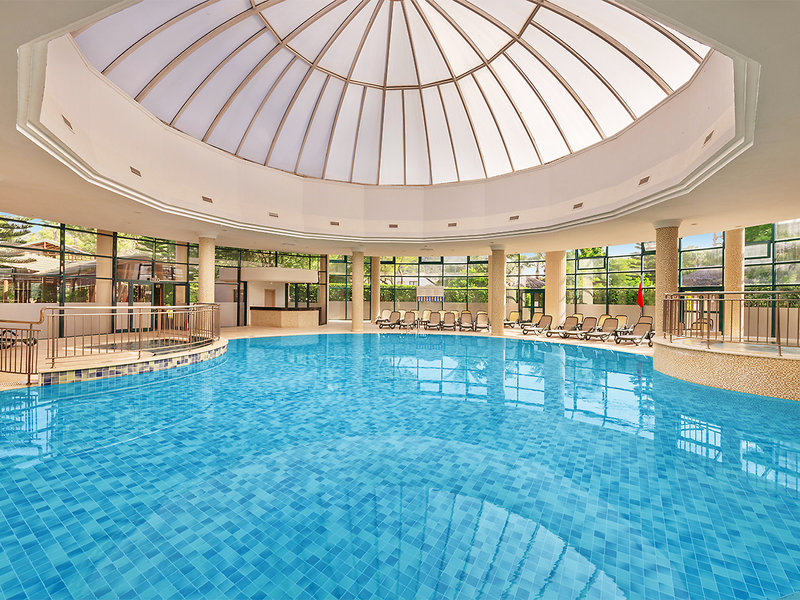 Alva Donna World Palace 9