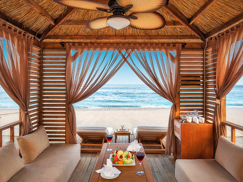 Alva Donna World Palace 19