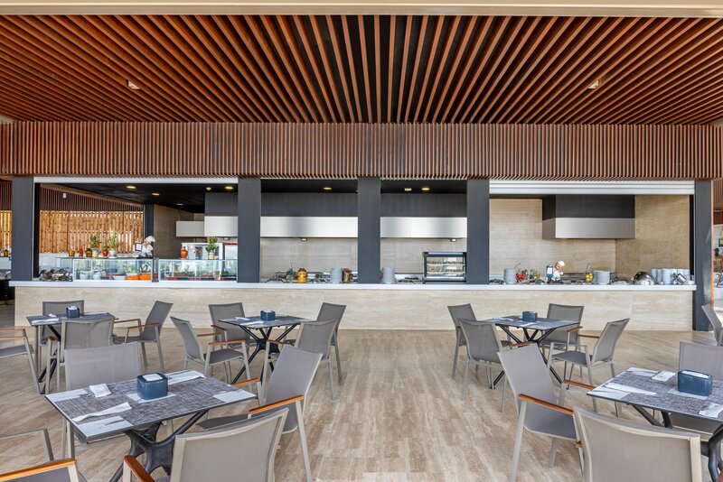 Alva Donna World Palace 48