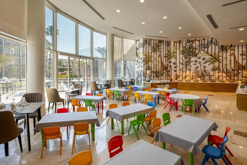 Alva Donna World Palace 125