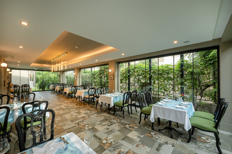 Hotel Sailor's Beach Club 10