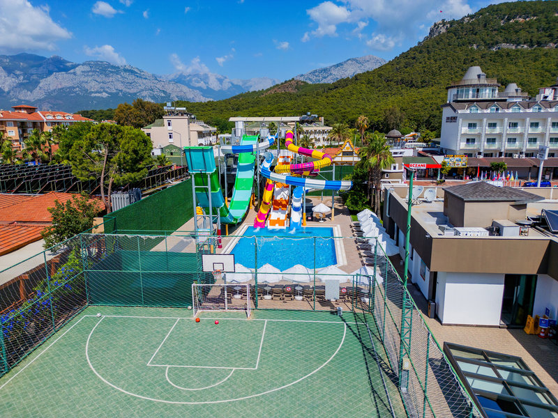 Hotel Sailor's Beach Club 15