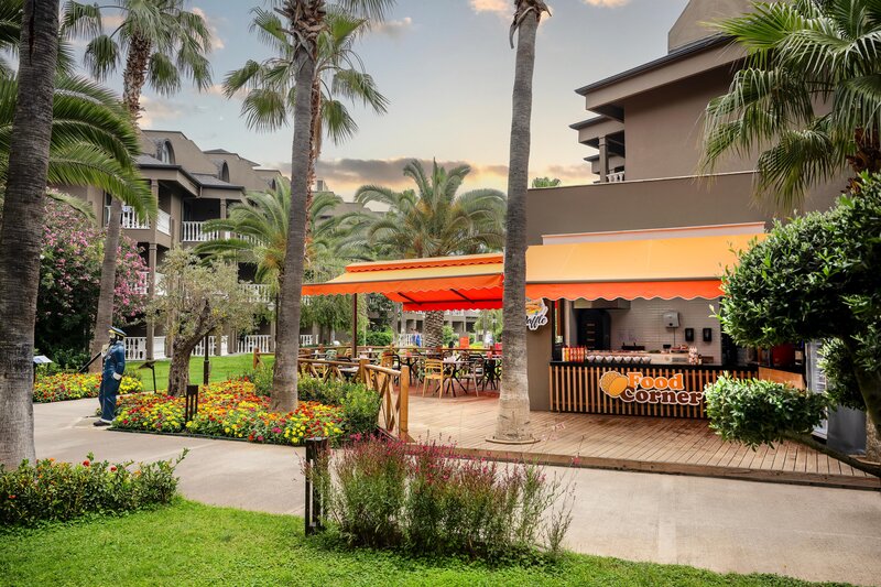 Hotel Sailor's Beach Club 176