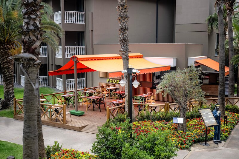 Hotel Sailor's Beach Club 140