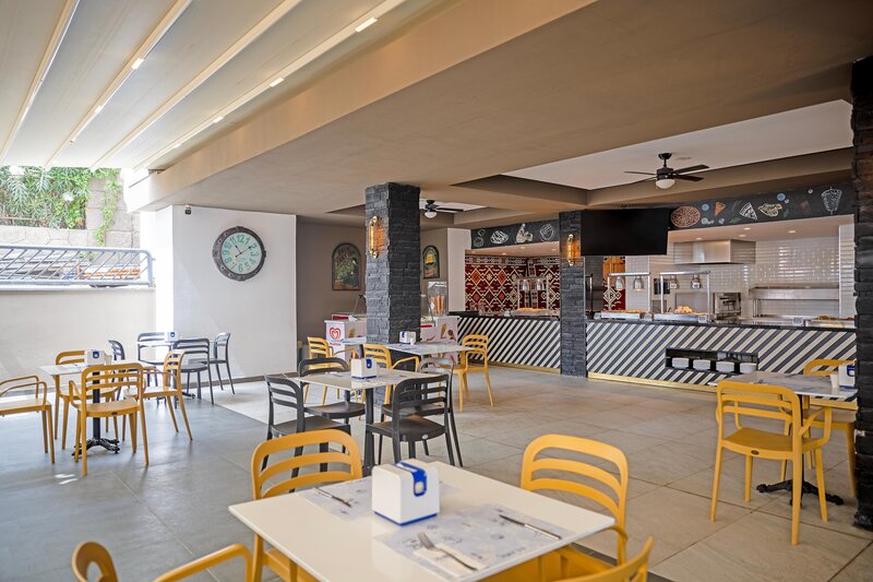 Hotel Sailor's Beach Club 24