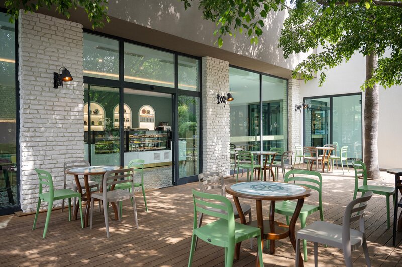 Hotel Sailor's Beach Club 25