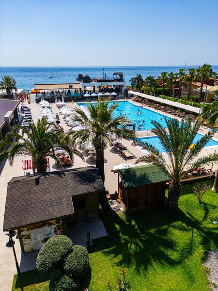 Hotel Sailor's Beach Club 54