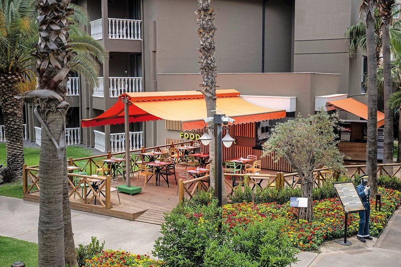 Hotel Sailor's Beach Club 24