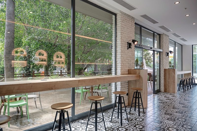 Hotel Sailor's Beach Club 26