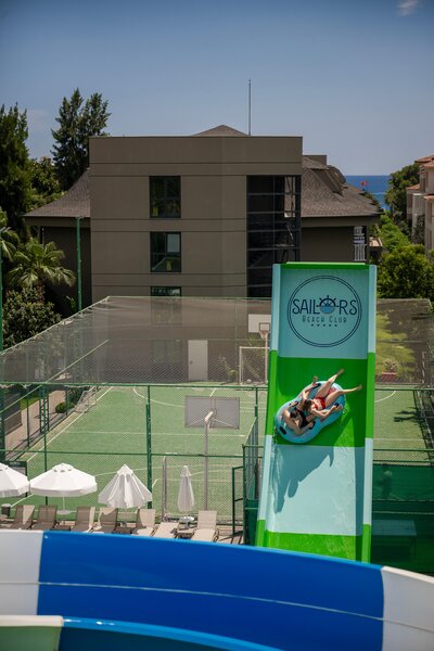 Sailor´s Beach Club 92