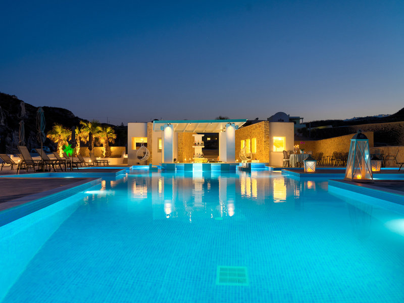Desiterra Luxury Suites & Villas 10