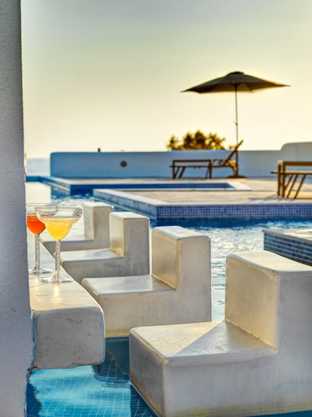 Desiterra Luxury Suites & Villas 19