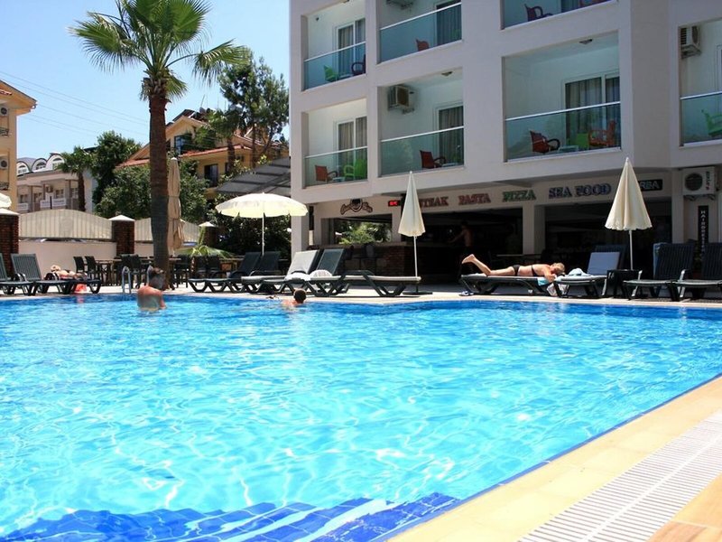 Hotel Palmea 4