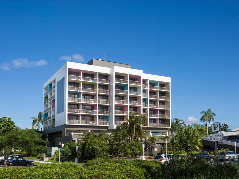 Cairns Plaza 1
