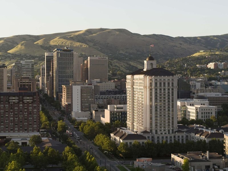 Grand America 2