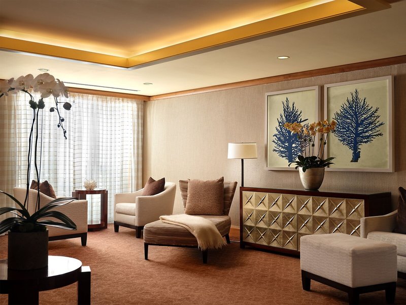 Grand America 42