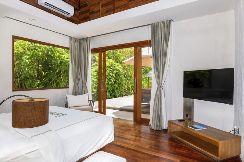 Hideaway Beach Resort & Spa 18