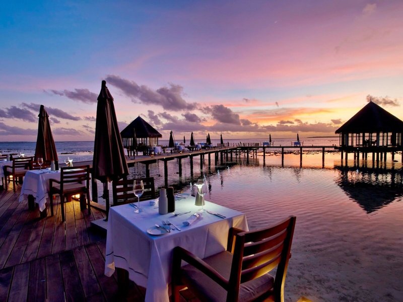 Hideaway Beach Resort & Spa 9